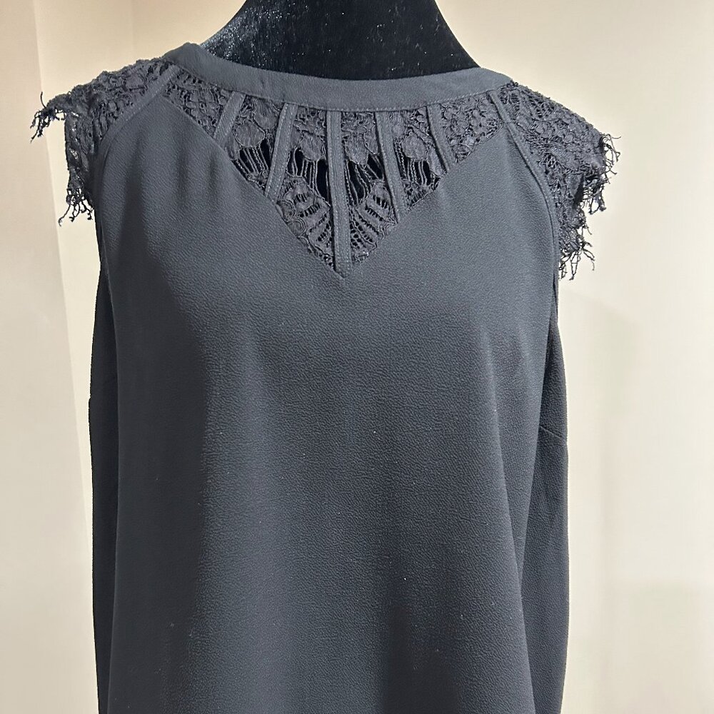 Brixon Ivy Lace Sleeveless Blouse